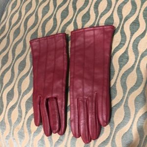 Fownes leather gloves NWOT